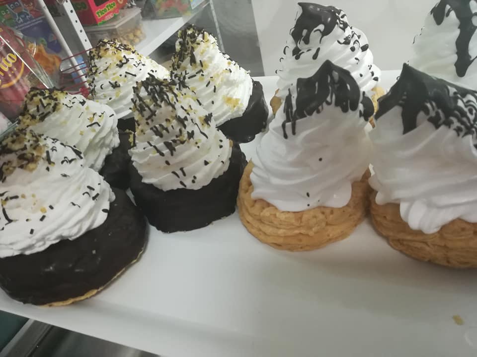 Panadería y Confitería "La Rubia" · Fotos 10